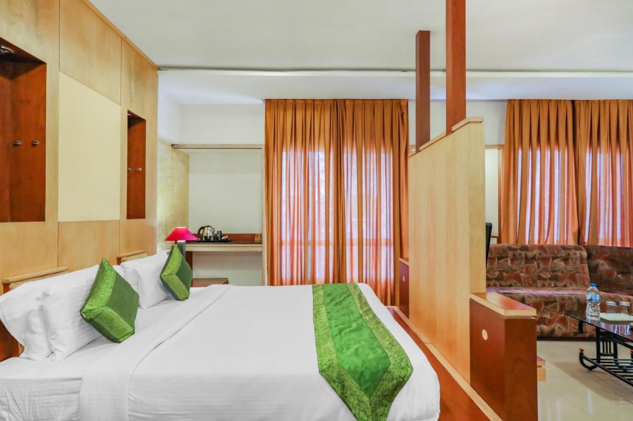 Hotel Treebo Trend Paradise, Indaur Exteriér fotografie